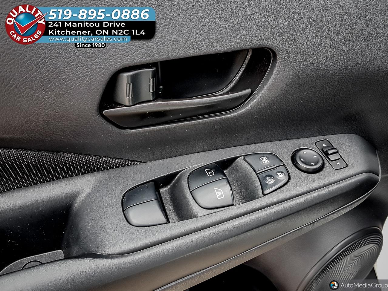 2022 Nissan Kicks S *BLUETOOTH* Photo