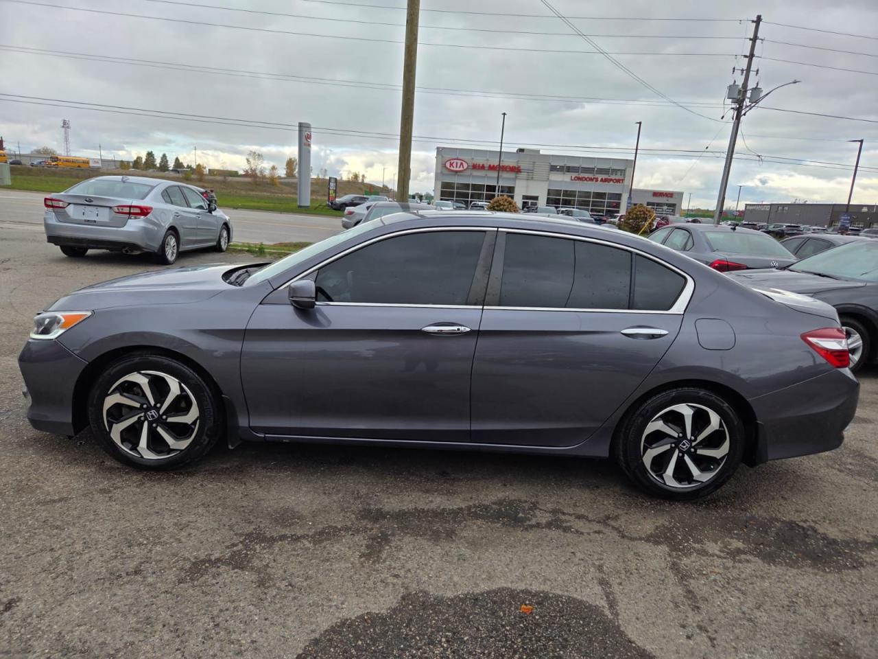 2016 Honda Accord EX-L, 4 CYL, AUTO, LEATHER, 182KMS, CERTIFIED - Photo #2