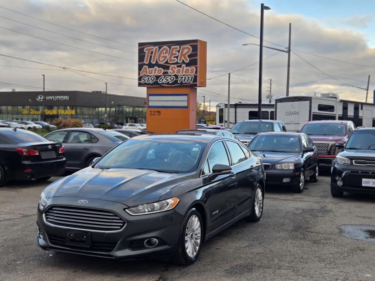 Used 2015 Ford Fusion SE Hybrid for sale in London, ON
