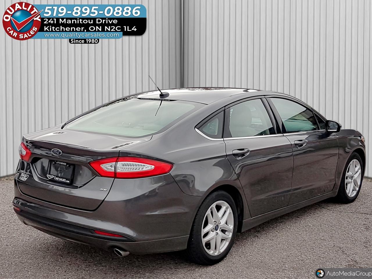 2016 Ford Fusion SE *BLUETOOTH* Photo3