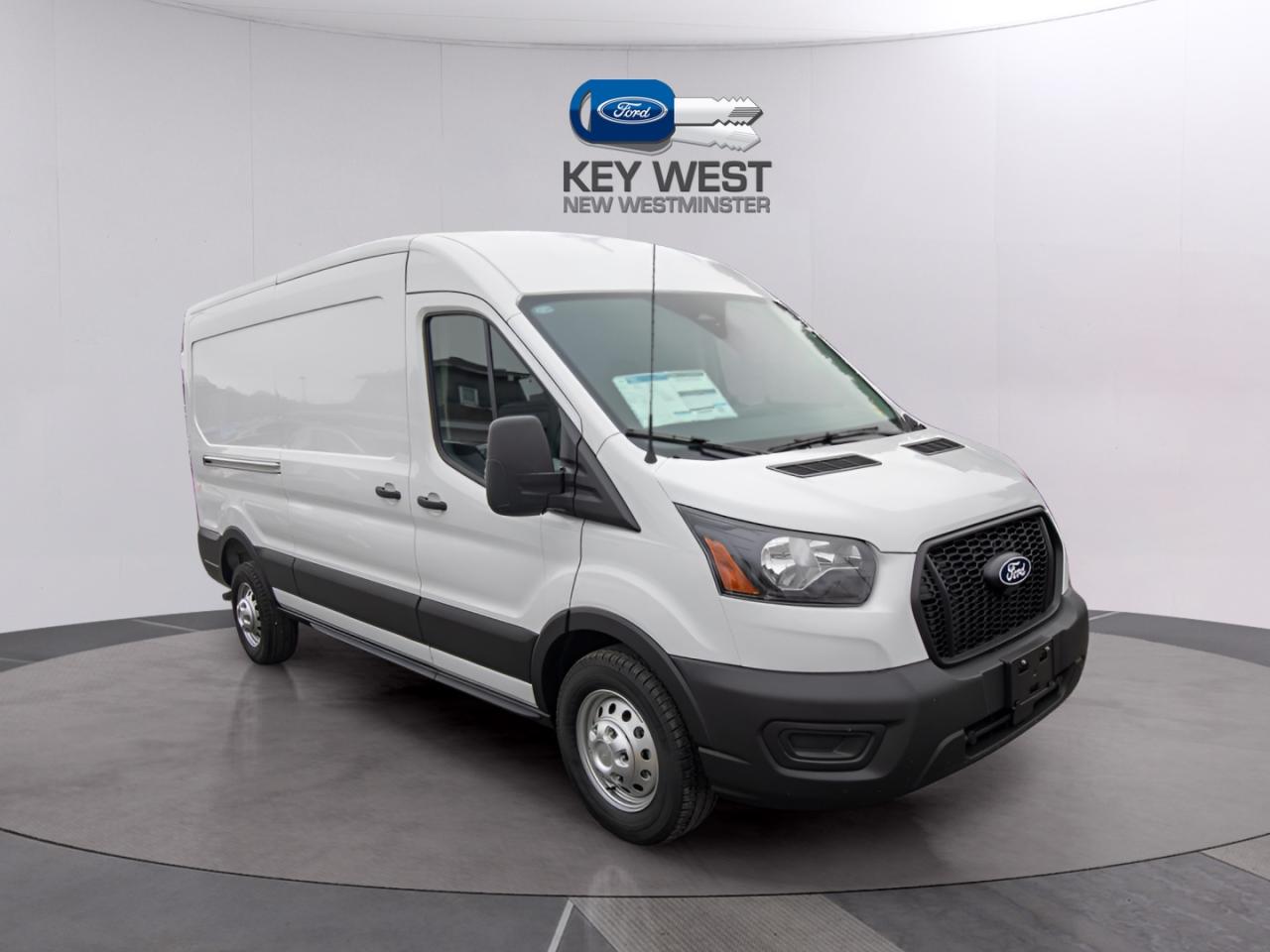 2026 Ford Transit Cargo Van T-250 148" MED RF 9070 GVWR AWD Photo4