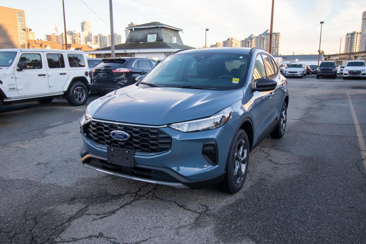 Ford Escape Hybrid ST-Line AWD 2026