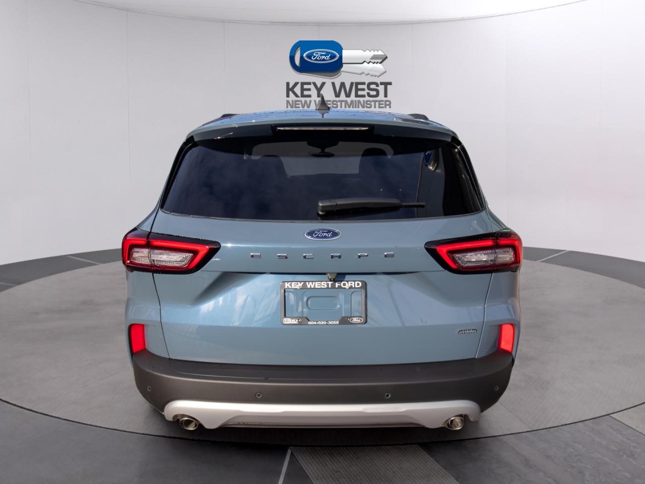 2026 Ford Escape PHEV Photo2