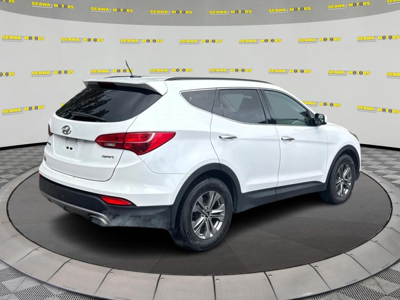 2016 Hyundai Santa Fe Sport Base - Photo #3
