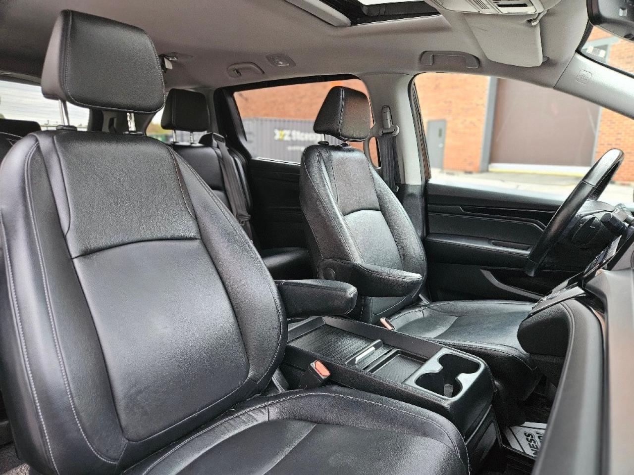 2021 Honda Odyssey EX-L NAVI-LEATHER-SUNROOF-LOADED-CERTIFIED Photo