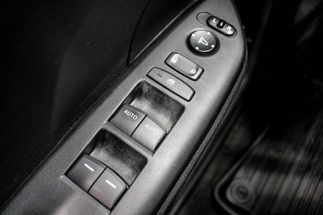 2020 Honda Civic LX UPGRADED RIMS - CLOTH UPHOLSTERY - HEATED FRONT SEATS - CAR STARTER Photo