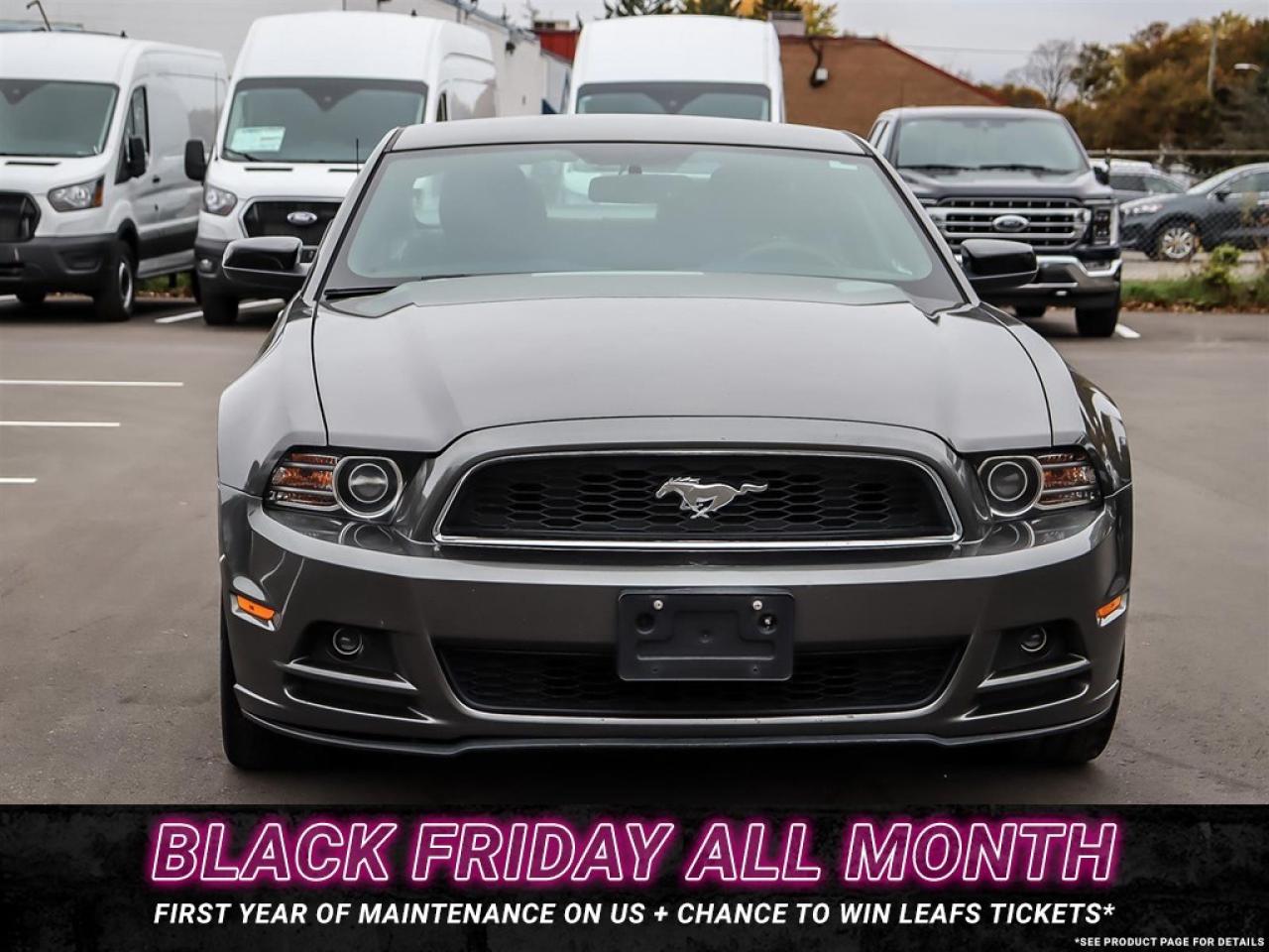 2014 Ford Mustang 2dr Cpe V6 Photo2