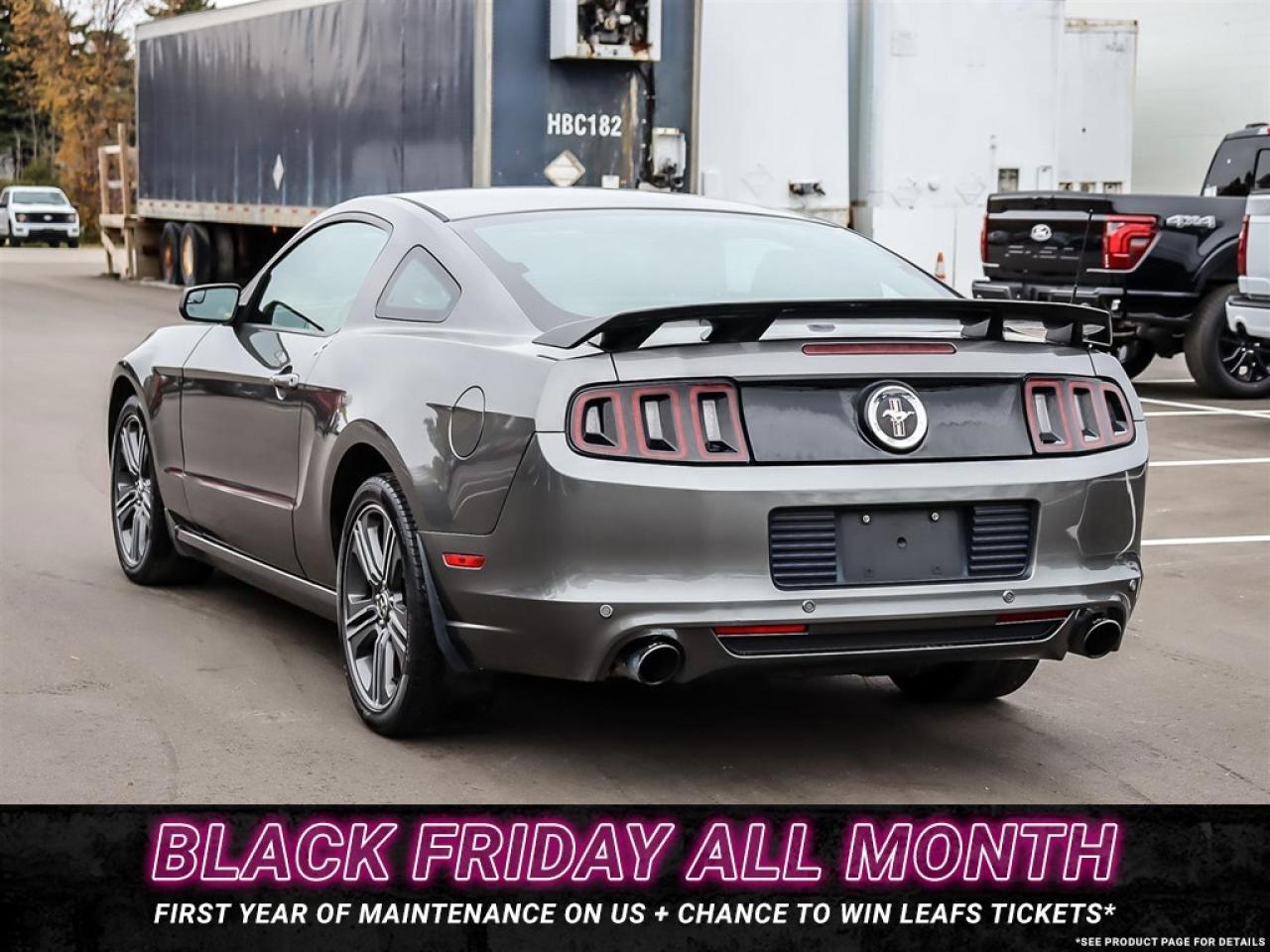 2014 Ford Mustang 2dr Cpe V6 Photo