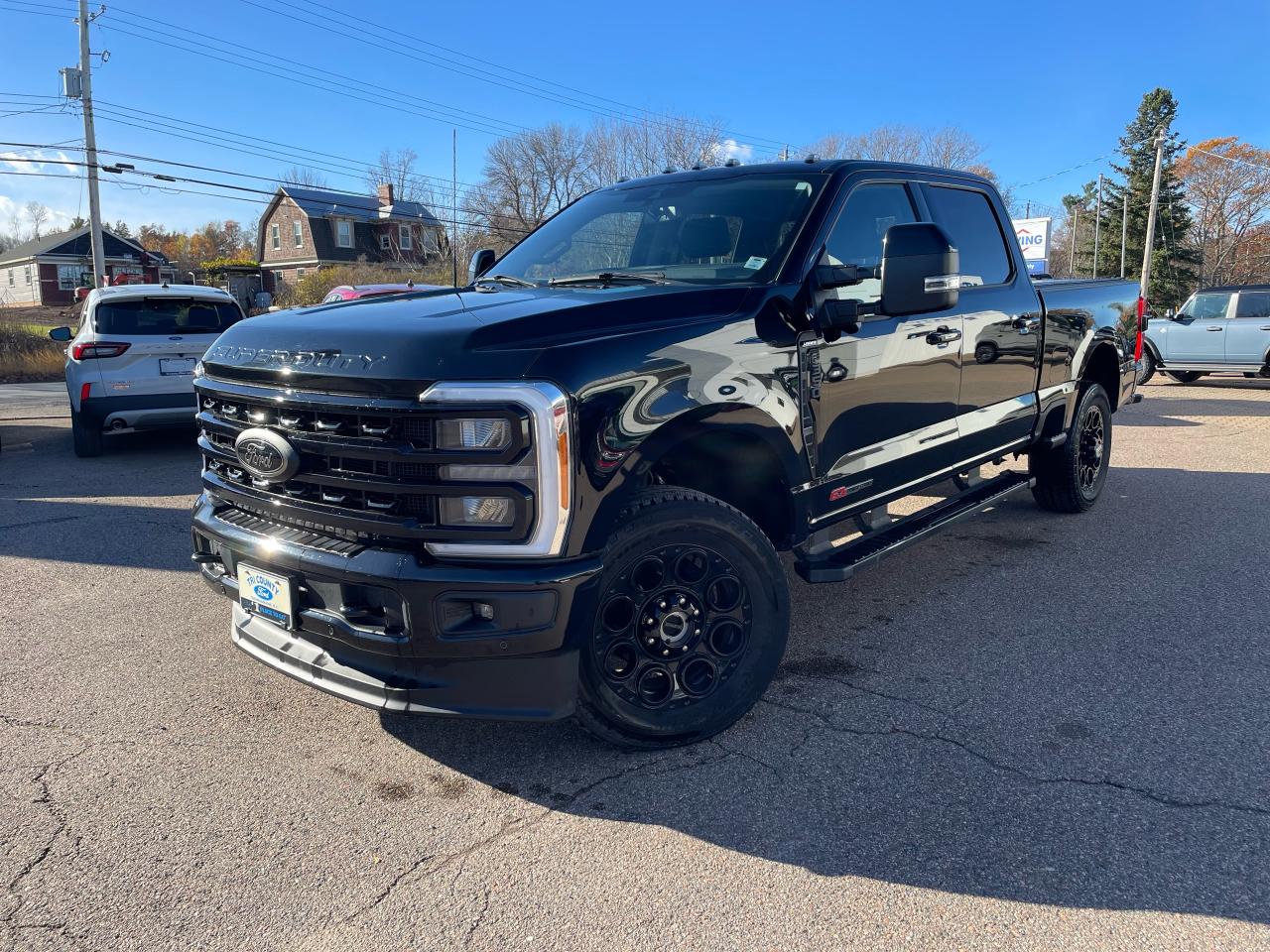 2023 Ford F-350 Super Duty SRW Lariat Photo