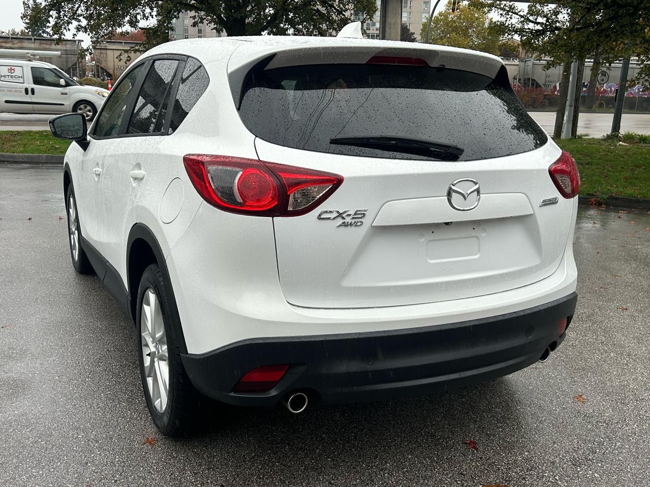 2014 Mazda CX-5 GT - Photo #2