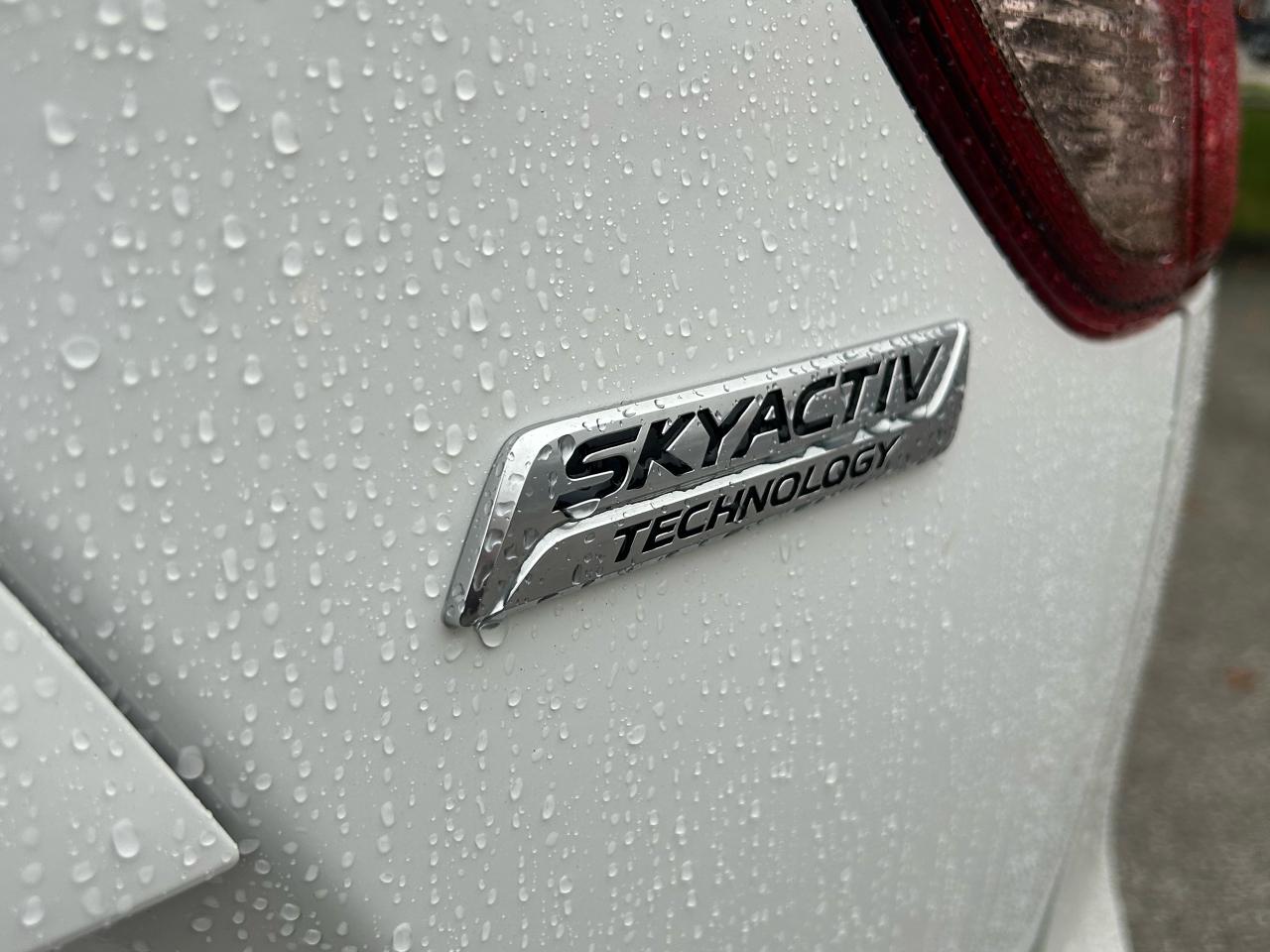 2014 Mazda CX-5 GT - Photo #16