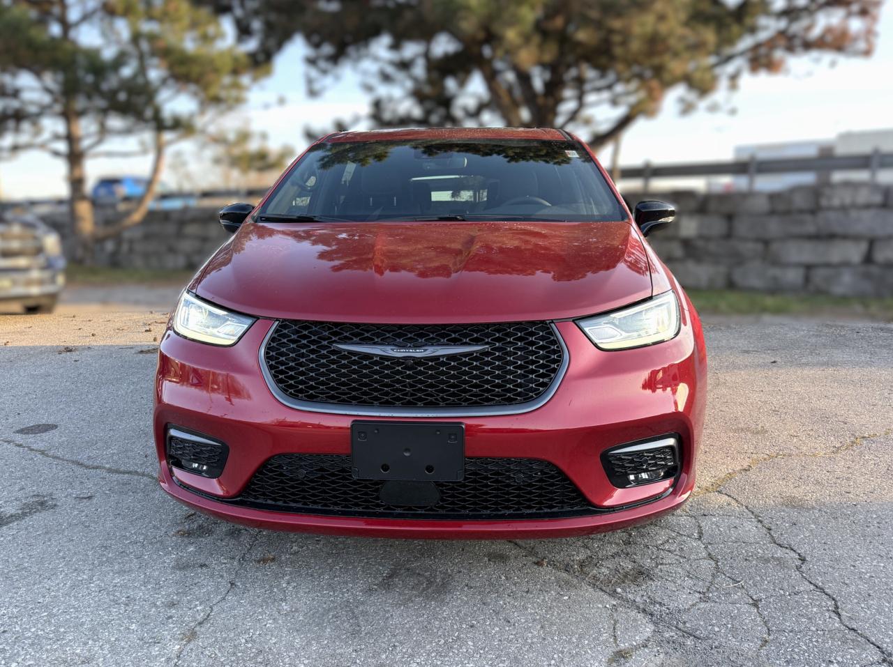 2026 Chrysler Pacifica Select FWD Photo