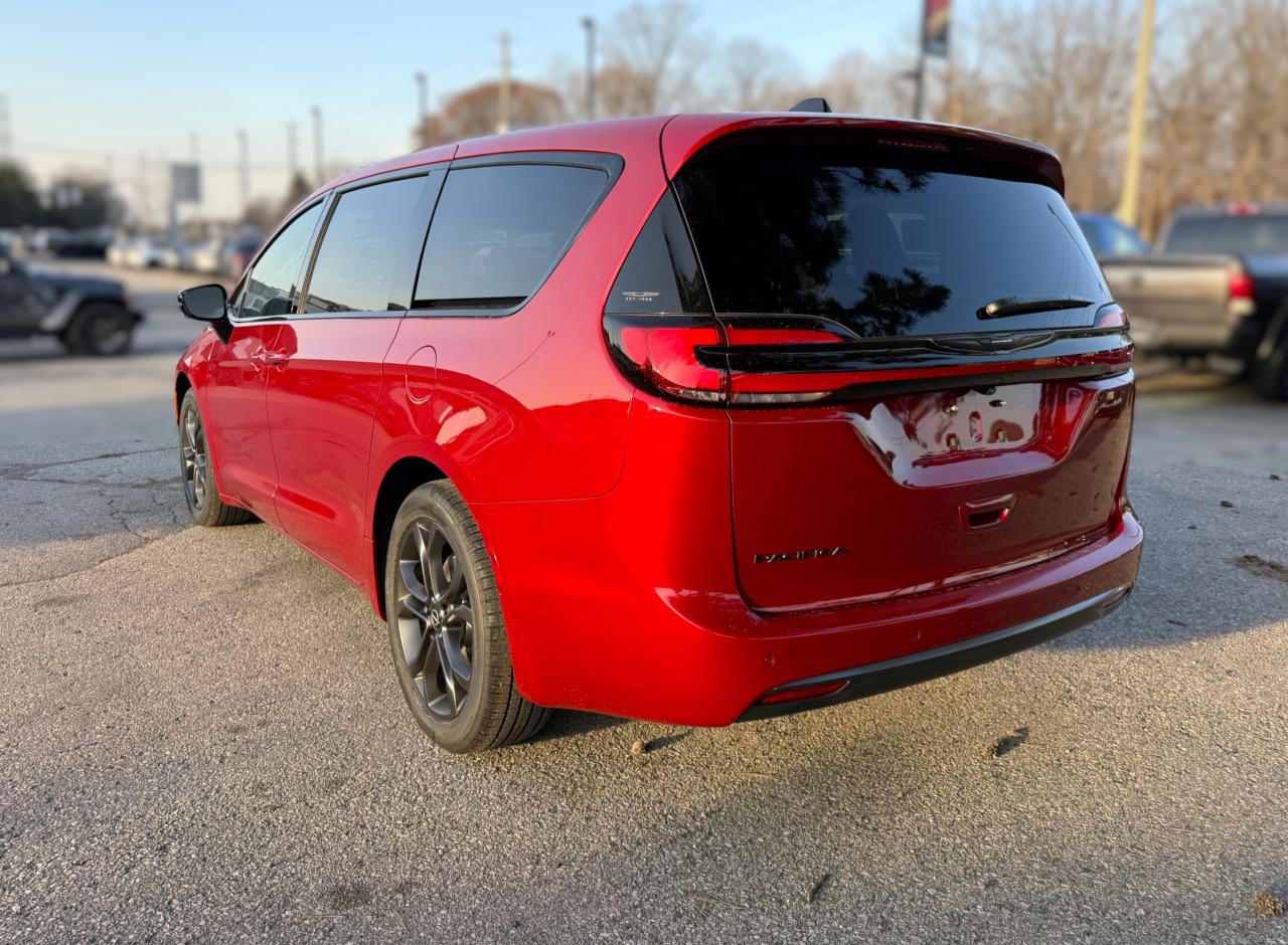 2026 Chrysler Pacifica Select FWD Photo