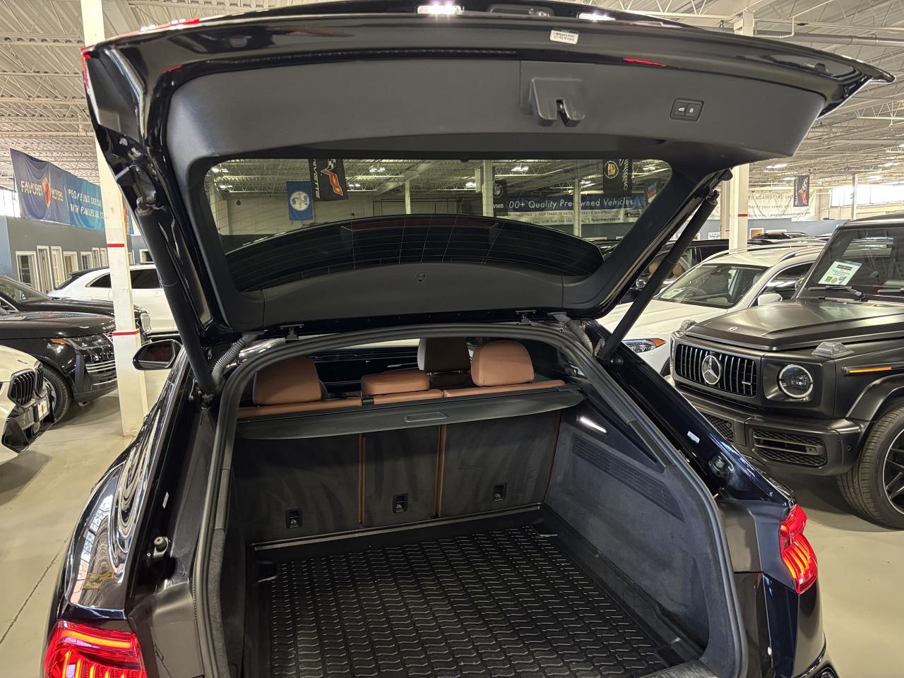 2019 Audi Q8 Technik|S-LINE|QUATTRO|NAV|HEADSUP|WOOD|AMBIENT|3D - Photo #8