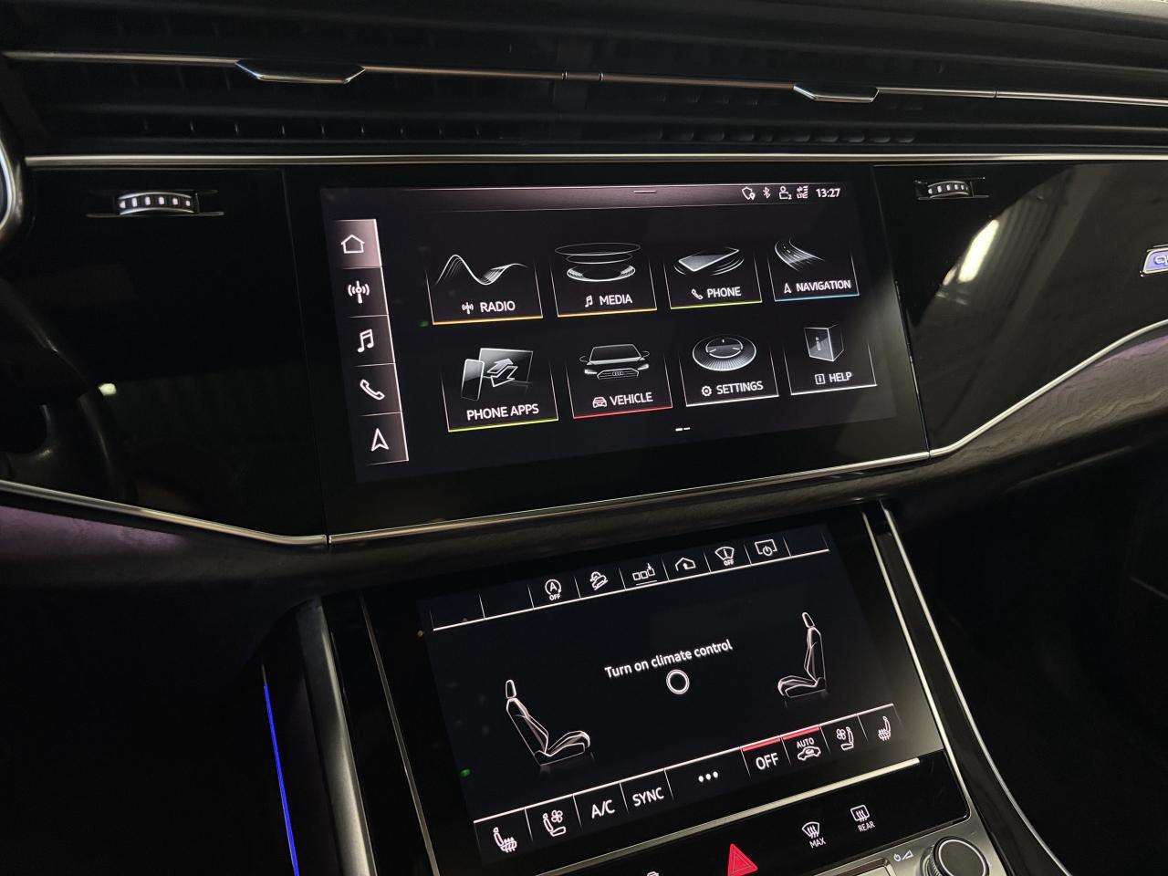 2019 Audi Q8 Technik|S-LINE|QUATTRO|NAV|HEADSUP|WOOD|AMBIENT|3D - Photo #23