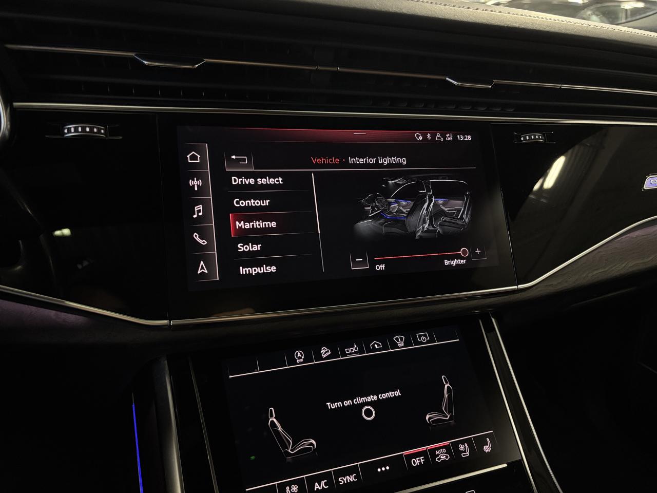 2019 Audi Q8 Technik|S-LINE|QUATTRO|NAV|HEADSUP|WOOD|AMBIENT|3D - Photo #33
