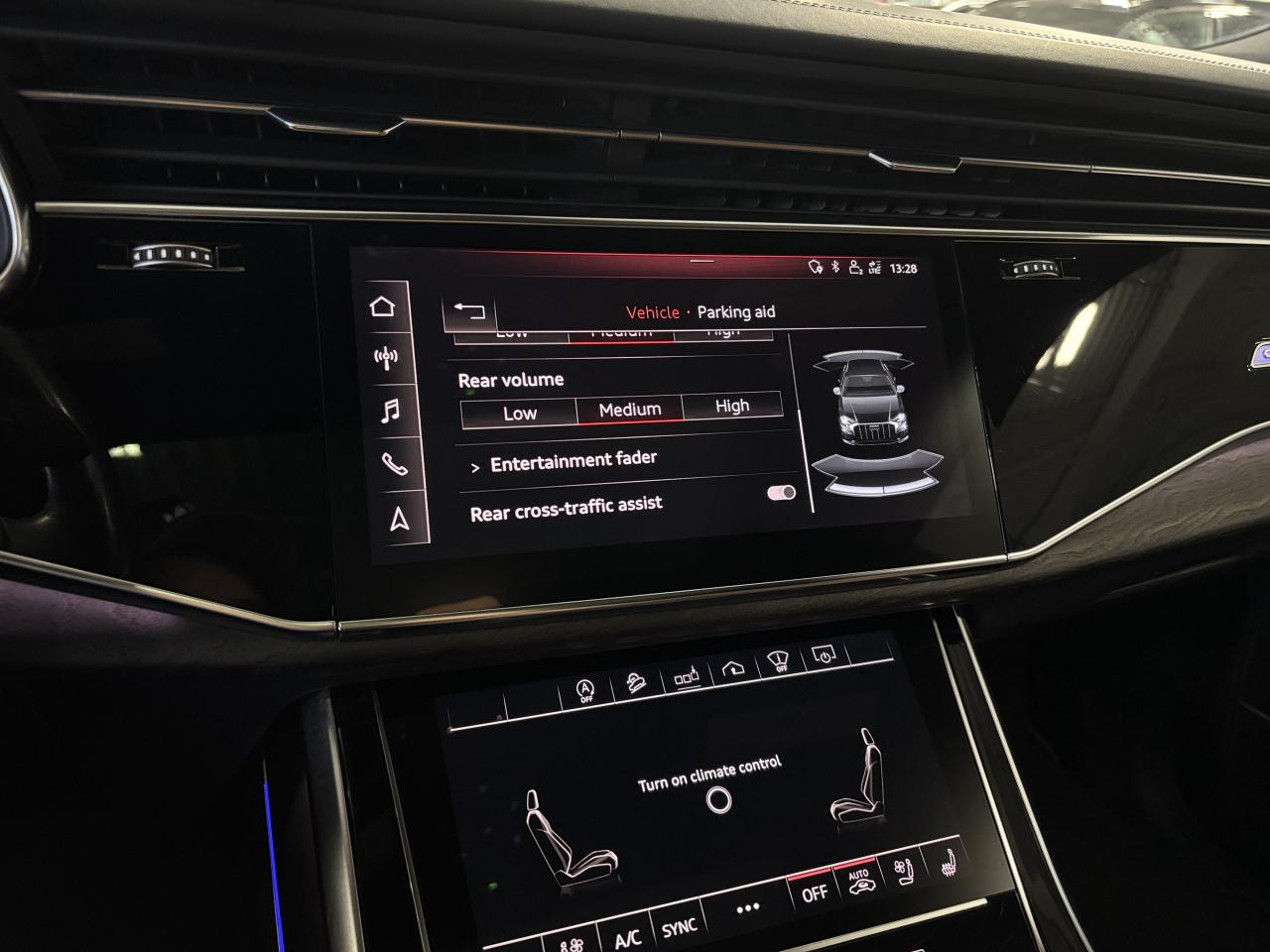 2019 Audi Q8 Technik|S-LINE|QUATTRO|NAV|HEADSUP|WOOD|AMBIENT|3D - Photo #34