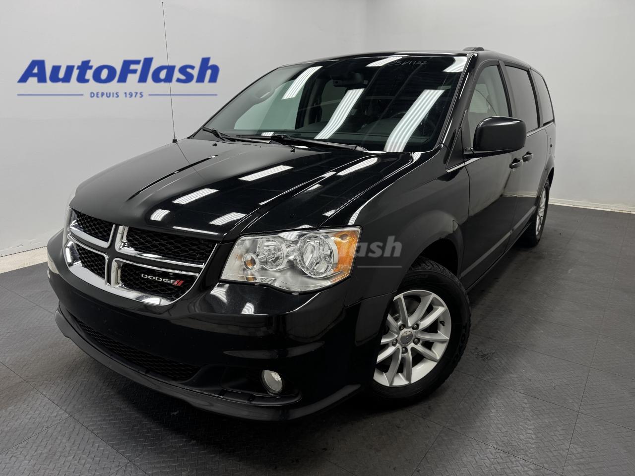 Used 2018 Dodge Grand Caravan SXT PREMIUM PLUS, CUIR,  STOW N GO, BLUETOOTH for sale in Saint-Hubert, QC