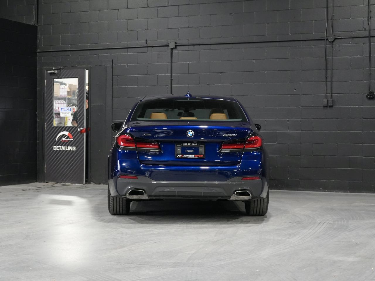 2022 BMW 5 Series 530i xDrive/ROOF/HUD/HARMAN K/INTELLIGENT SAFETY Photo