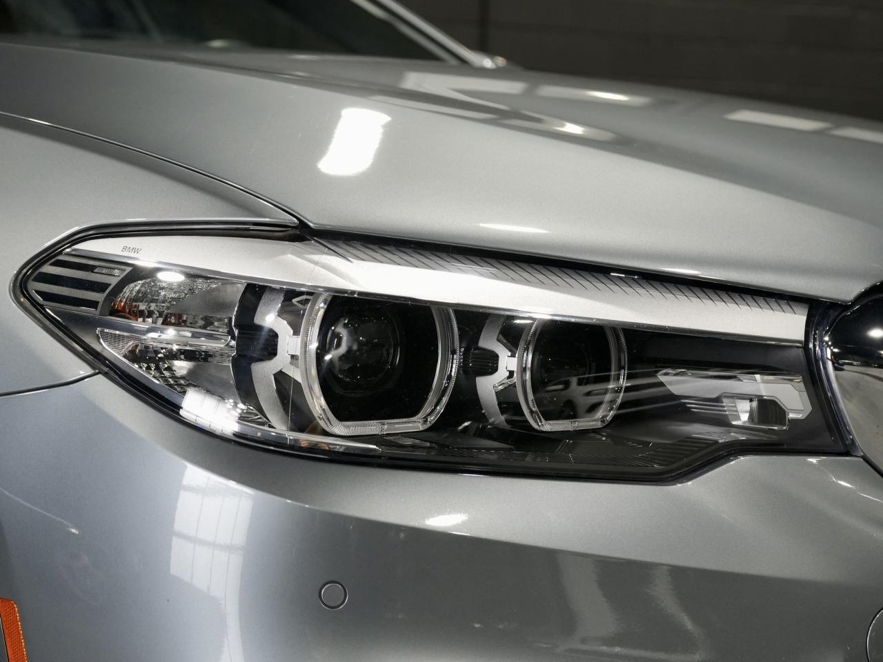 2020 BMW 5 Series 530i xDrive M SPORT/CAM/DRIVE ASSIST/NO ACCIDENTS Photo