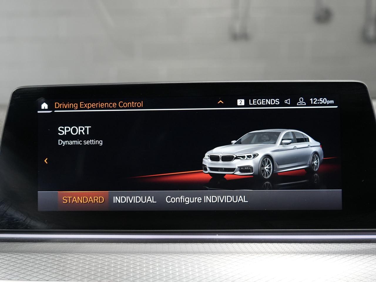 2020 BMW 5 Series 530i xDrive M SPORT/CAM/DRIVE ASSIST/NO ACCIDENTS Photo