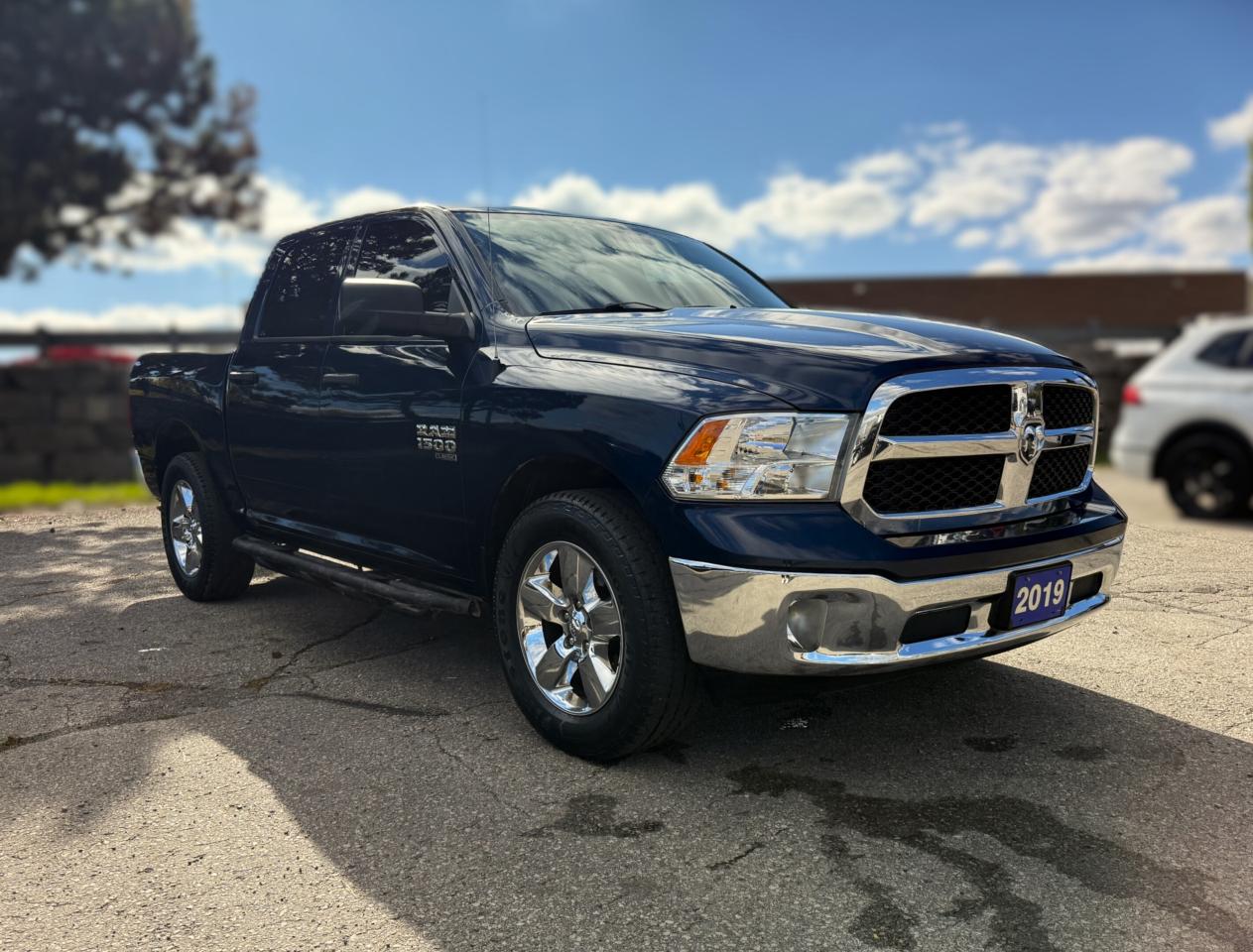 2019 RAM 1500 Classic ST 4x4 Crew Cab 5'7  Box | NAVIGATION | Photo2