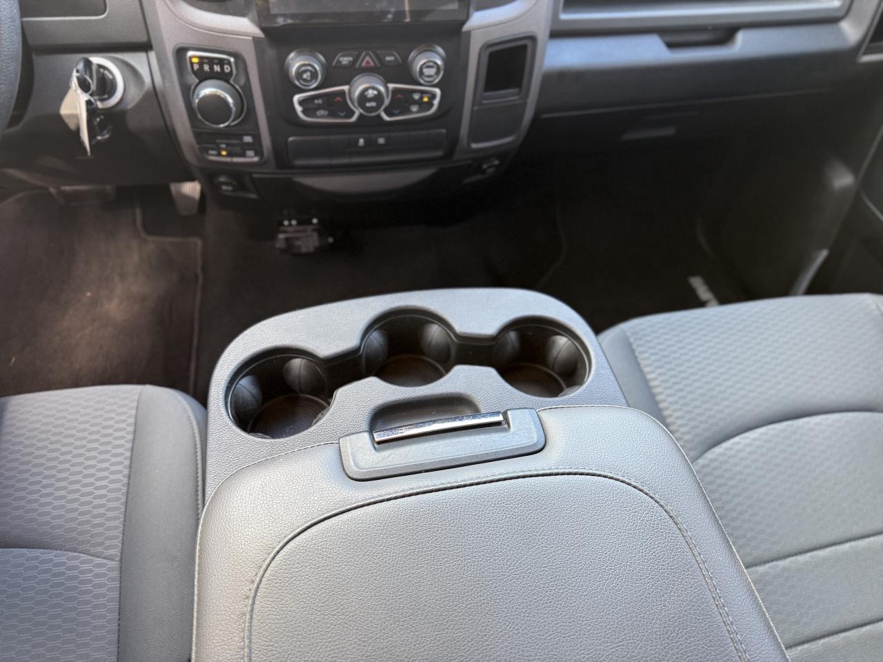 2019 RAM 1500 Classic ST 4x4 Crew Cab 5'7  Box | NAVIGATION | Photo