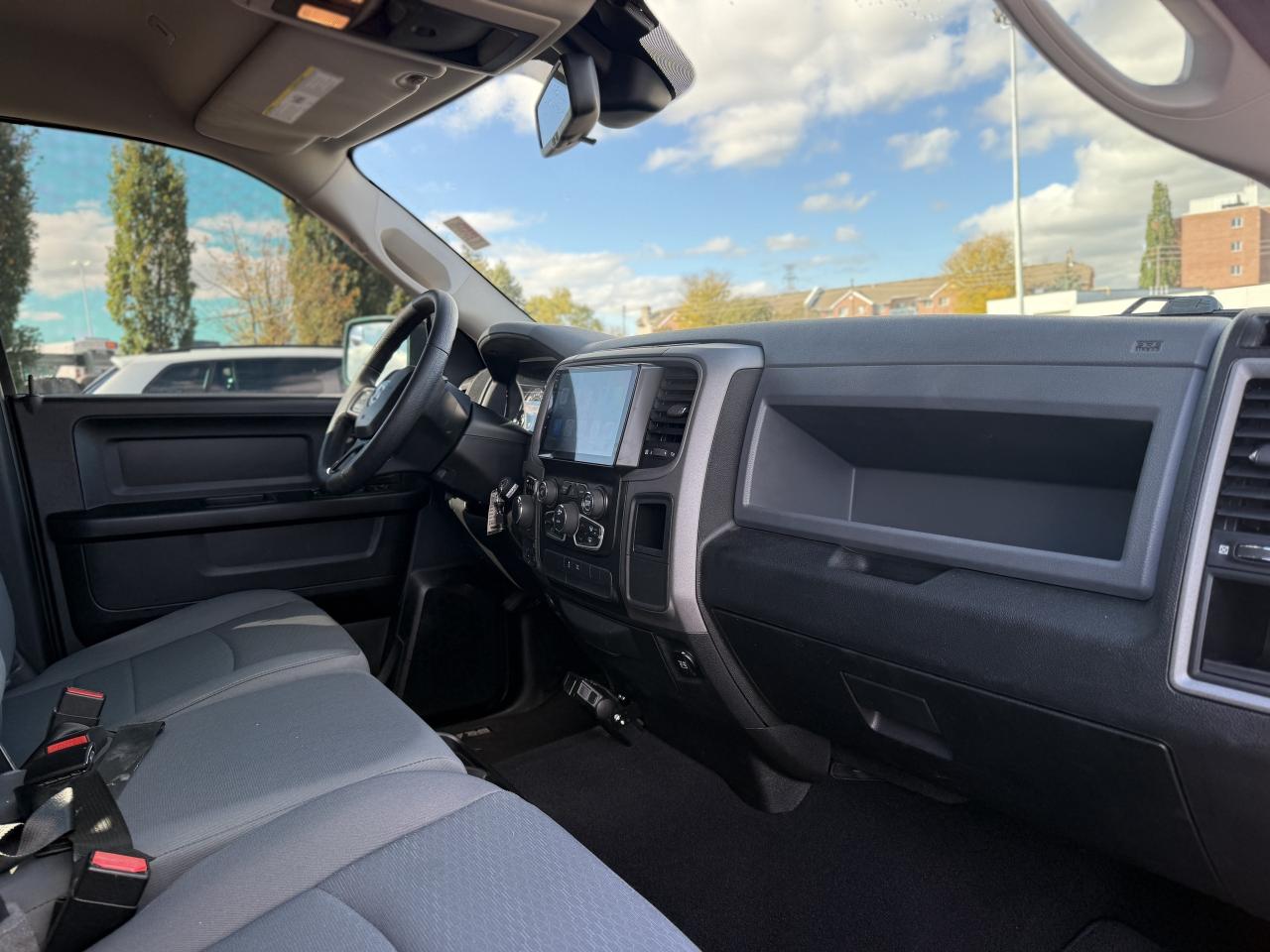 2019 RAM 1500 Classic ST 4x4 Crew Cab 5'7  Box | NAVIGATION | Photo