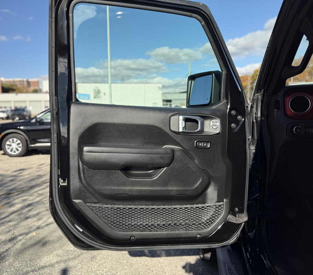 2021 Jeep Wrangler Unlimited Rubicon 4x4  | APPLE CARPLAY | Photo