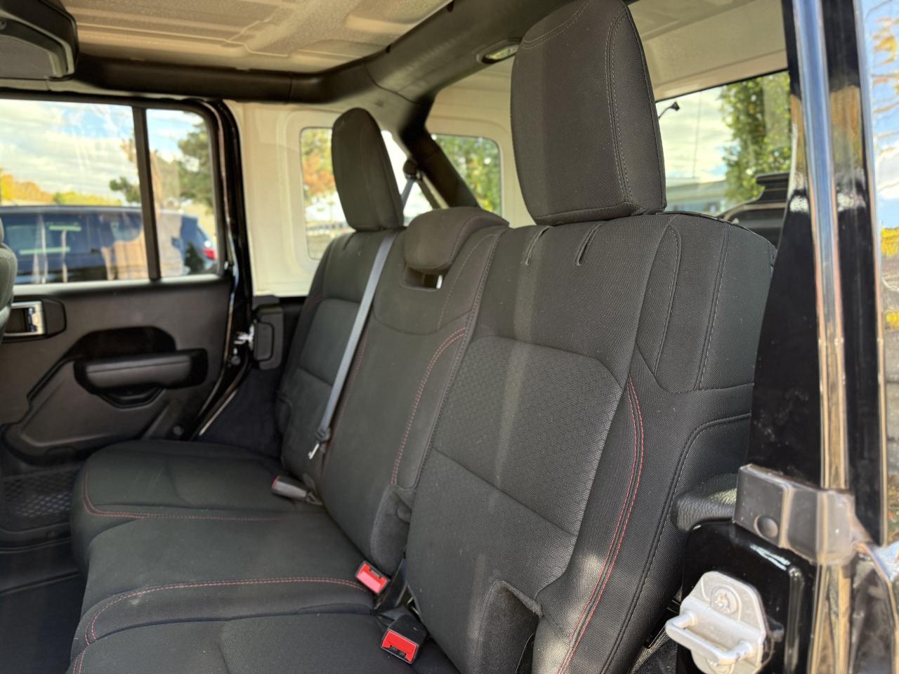 2021 Jeep Wrangler Unlimited Rubicon 4x4  | APPLE CARPLAY | Photo