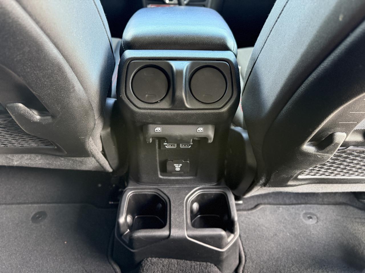 2021 Jeep Wrangler Unlimited Rubicon 4x4  | APPLE CARPLAY | Photo