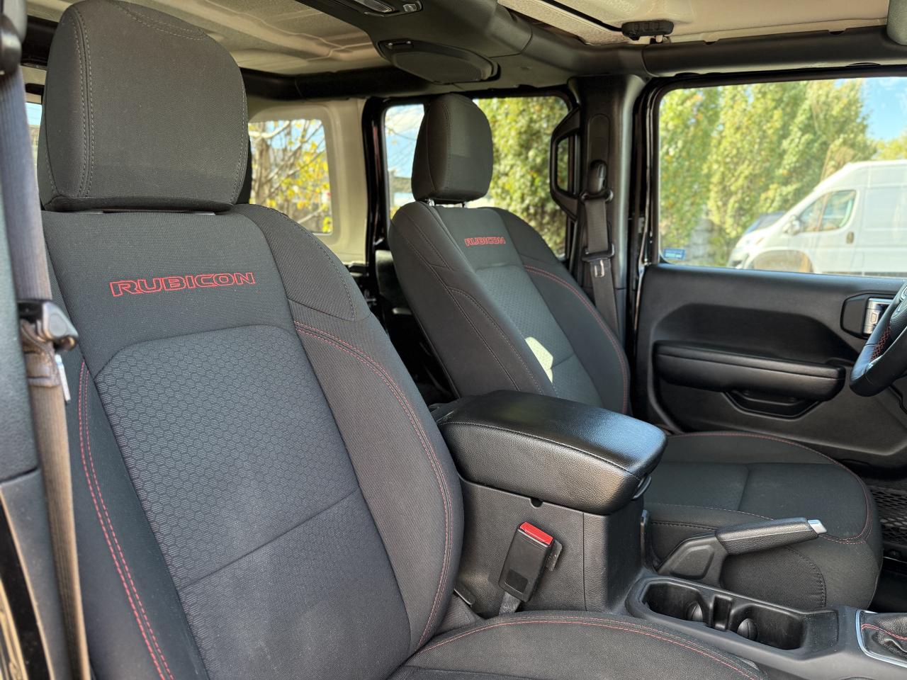 2021 Jeep Wrangler Unlimited Rubicon 4x4  | APPLE CARPLAY | Photo