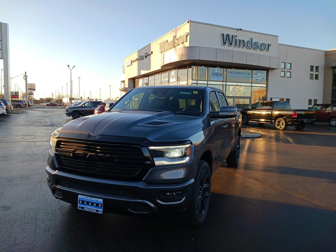 2024 RAM 1500 CREW CAB/NIGHT EDITION/REBEL 12 Photo0