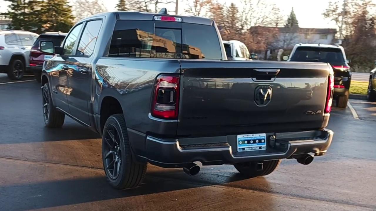 2024 RAM 1500 CREW CAB/NIGHT EDITION/REBEL 12 Photo