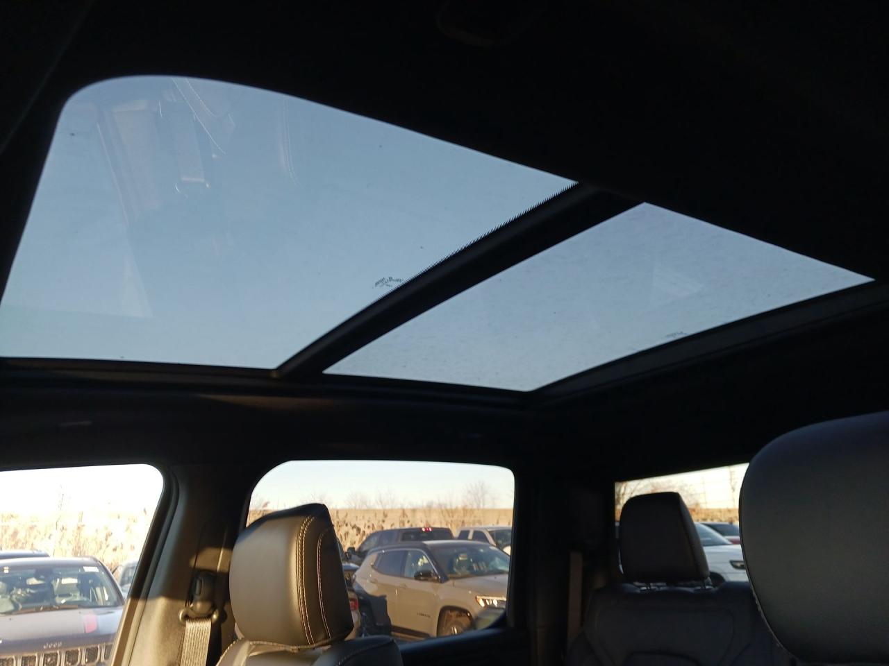 2024 RAM 1500 CREW CAB/NIGHT EDITION/REBEL 12 Photo