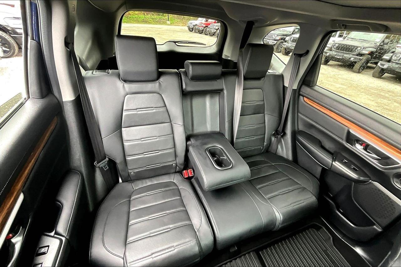 2019 Honda CR-V Touring | Leather | Sunroof | Honda Sensing | AWD Photo
