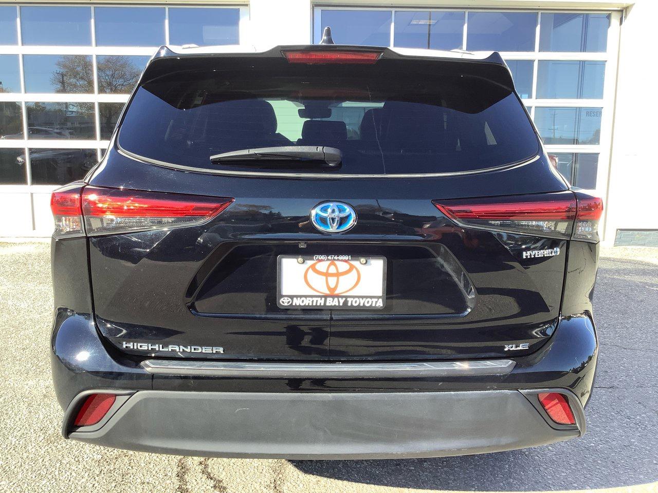 2023 Toyota Highlander HYBRID XLE Photo