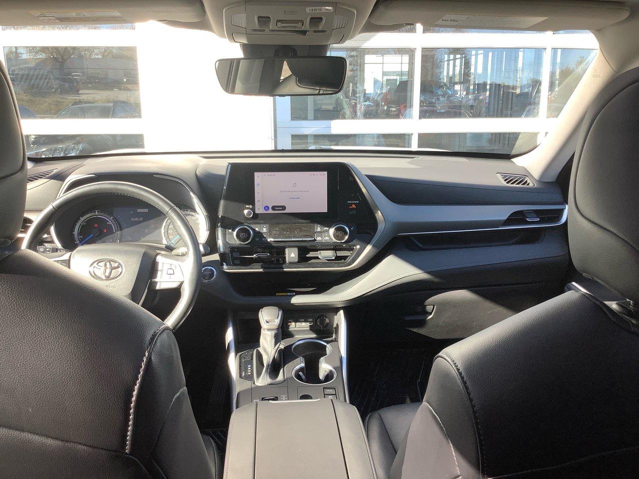 2023 Toyota Highlander HYBRID XLE Photo