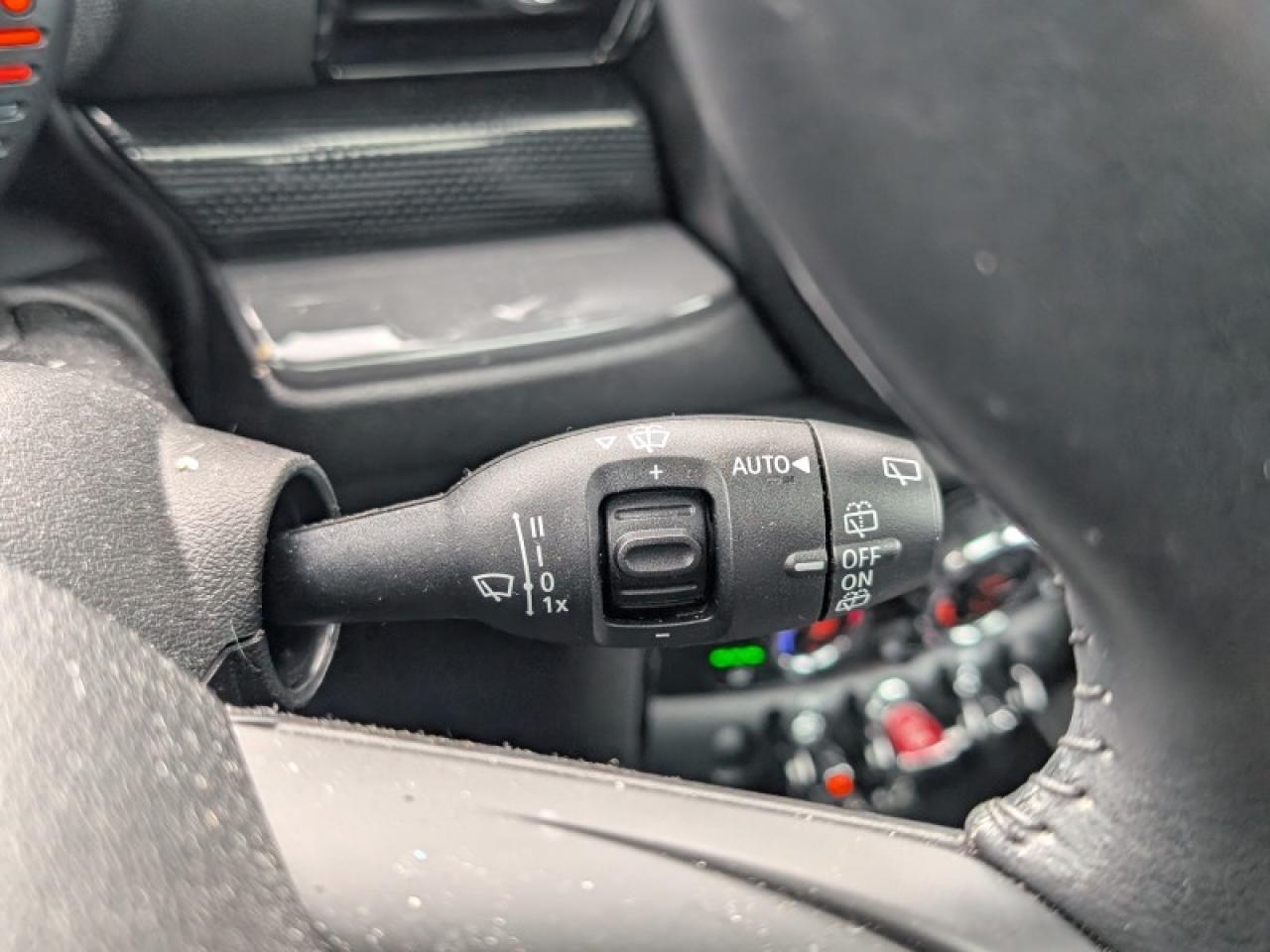 2017 MINI Cooper Clubman Clubman ALL4  **ULTRA LOW KMS** Photo