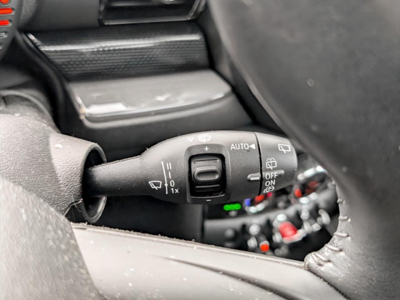 2017 MINI Cooper Clubman Clubman ALL4  **ULTRA LOW KMS** Photo