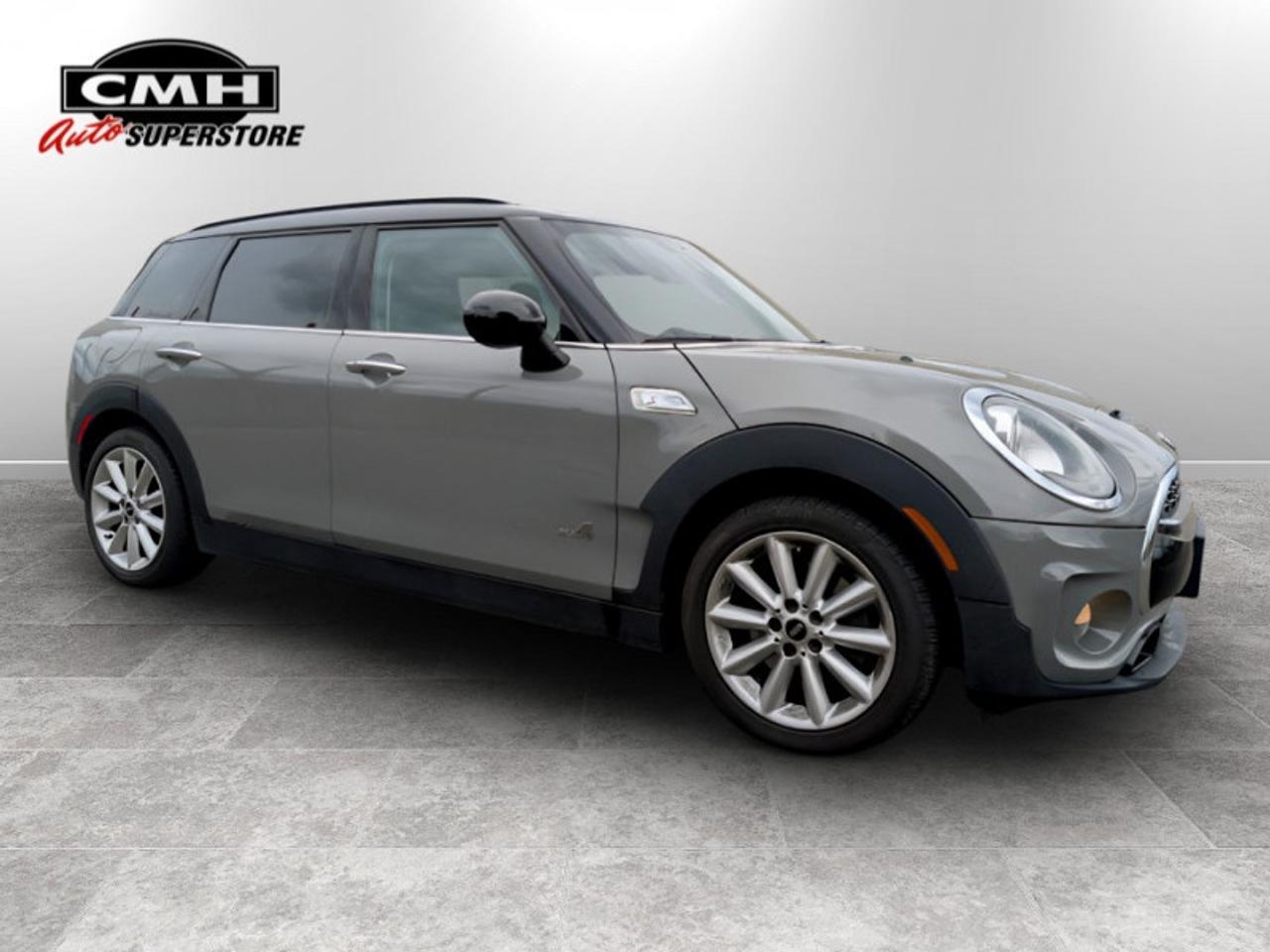 2017 MINI Cooper Clubman Clubman ALL4  **ULTRA LOW KMS** Photo