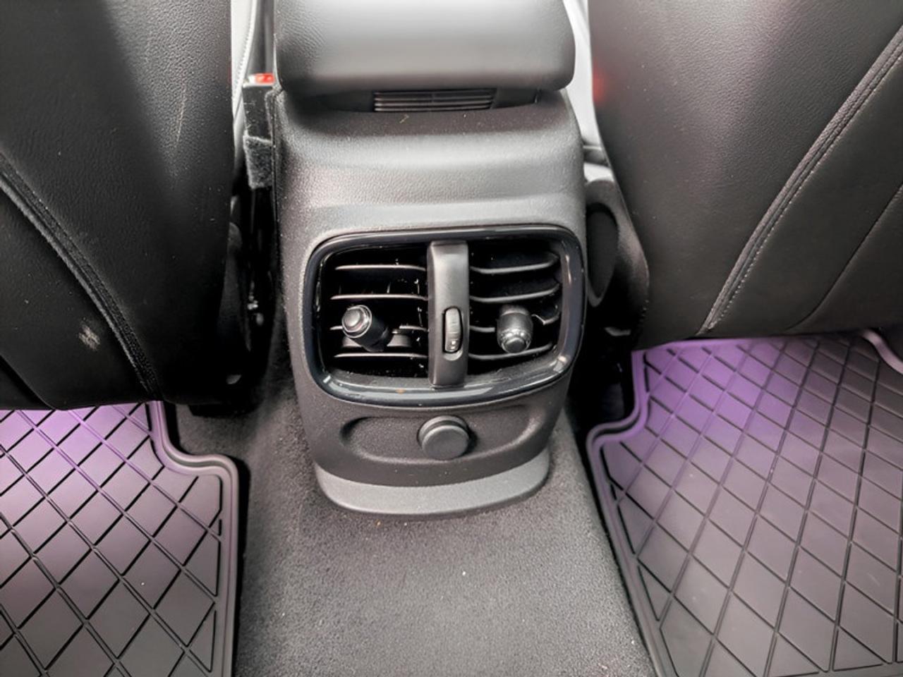 2017 MINI Cooper Clubman Clubman ALL4  **ULTRA LOW KMS** Photo