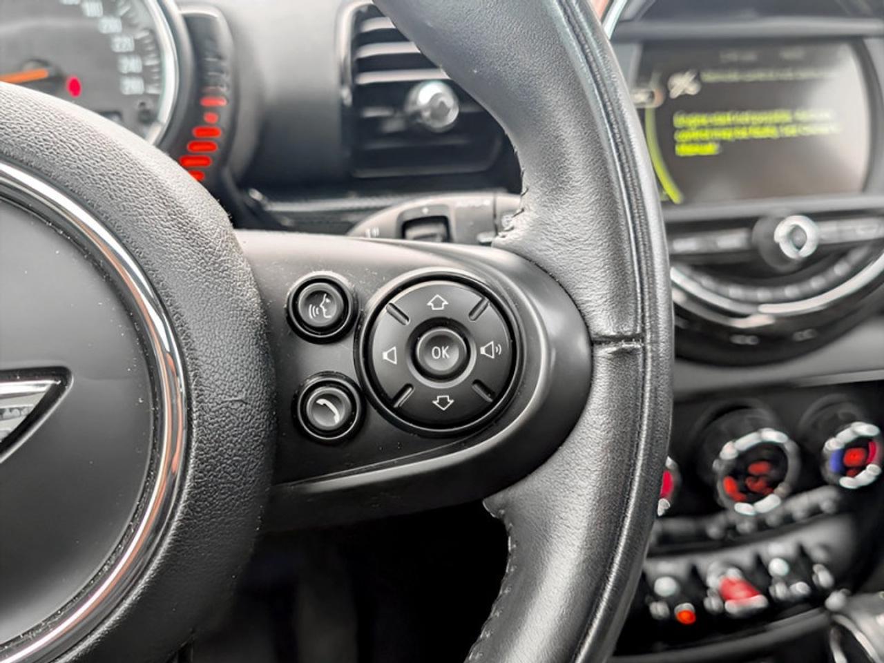 2017 MINI Cooper Clubman Clubman ALL4  **ULTRA LOW KMS** Photo