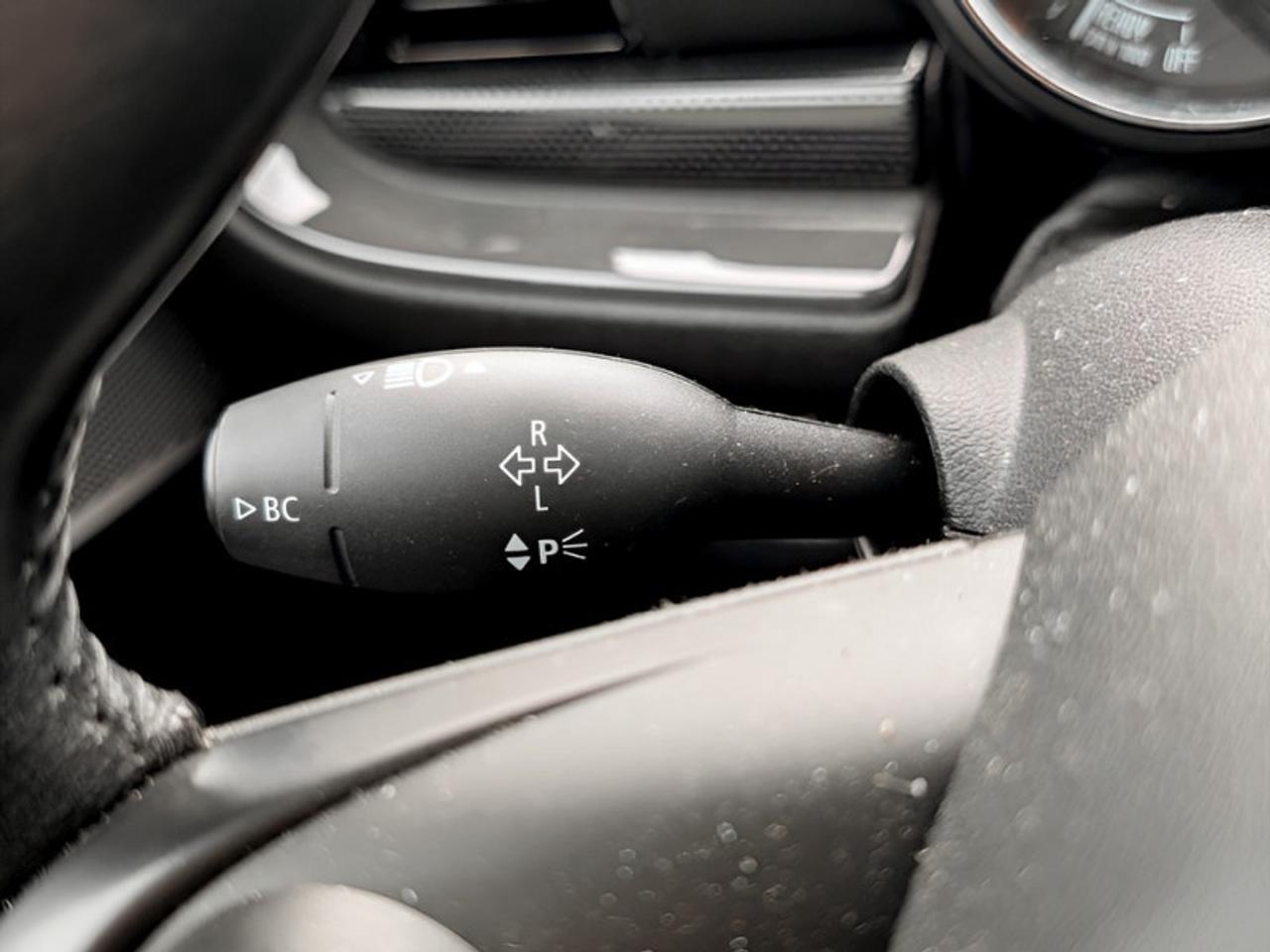 2017 MINI Cooper Clubman Clubman ALL4  **ULTRA LOW KMS** Photo