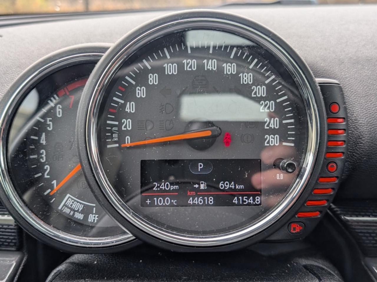 2017 MINI Cooper Clubman Clubman ALL4  **ULTRA LOW KMS** Photo