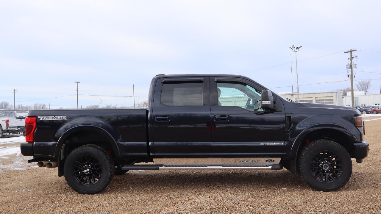 2021 Ford F-350 Super Duty SRW Lariat Photo5