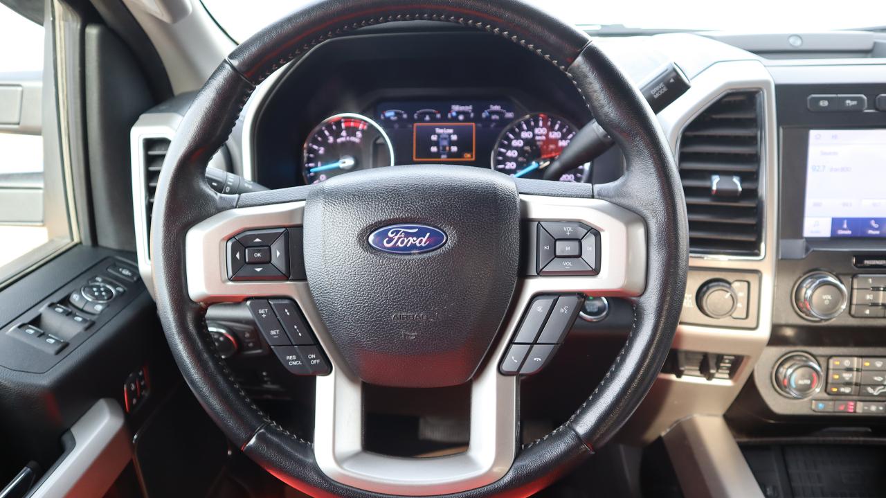 2021 Ford F-350 Super Duty SRW Lariat Photo5