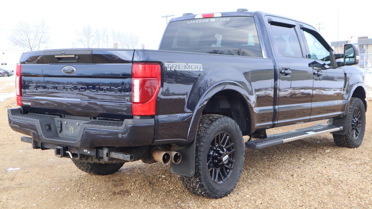 2021 Ford F-350 Super Duty SRW Lariat Photo4