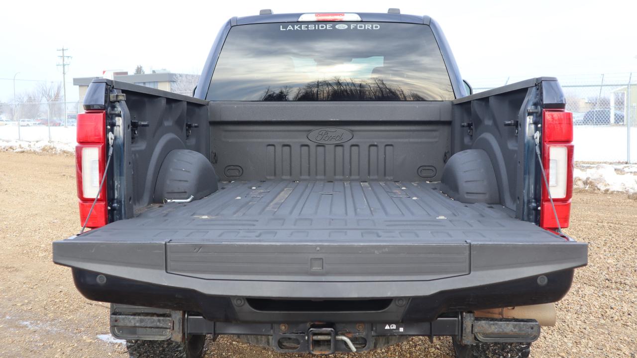 2021 Ford F-350 Super Duty SRW Lariat Photo5