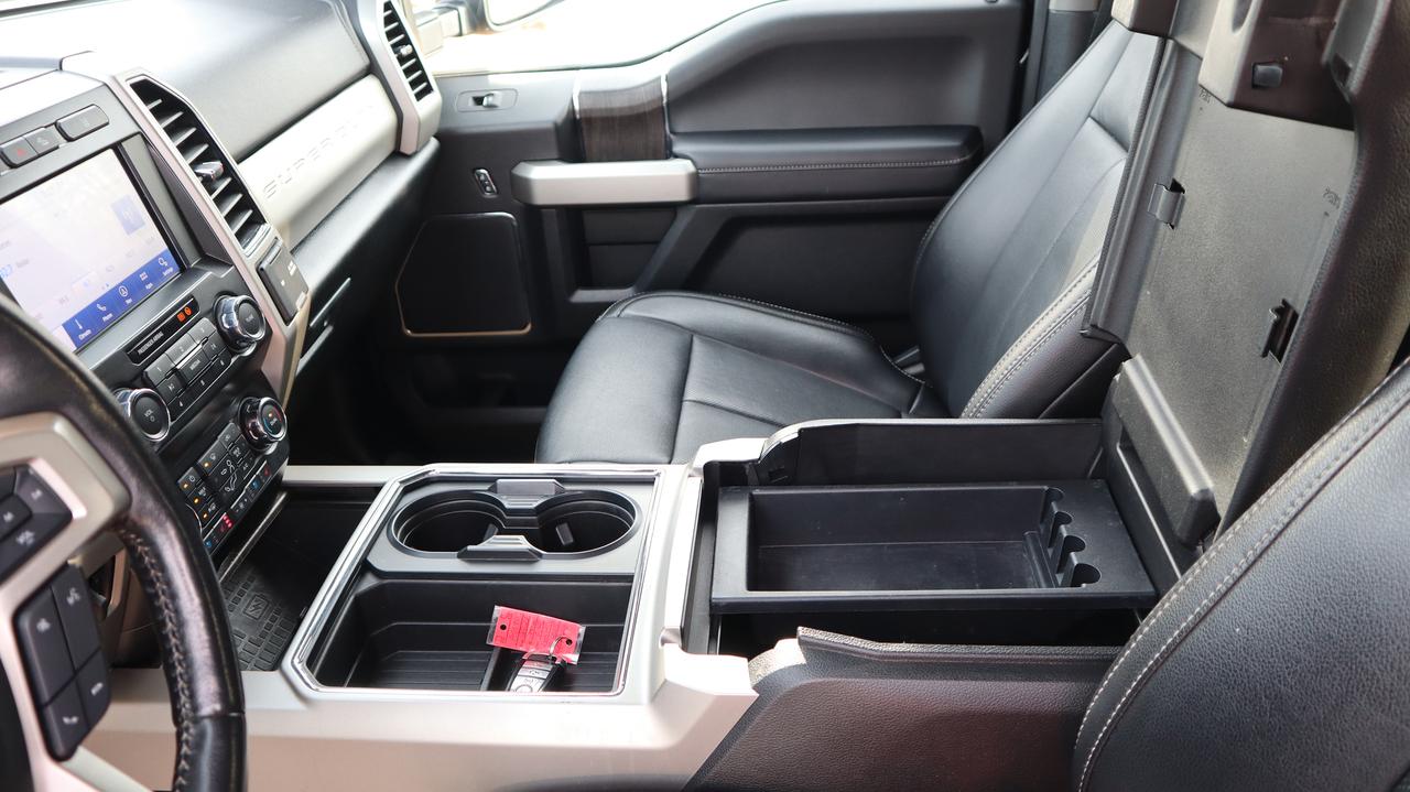 1761939593